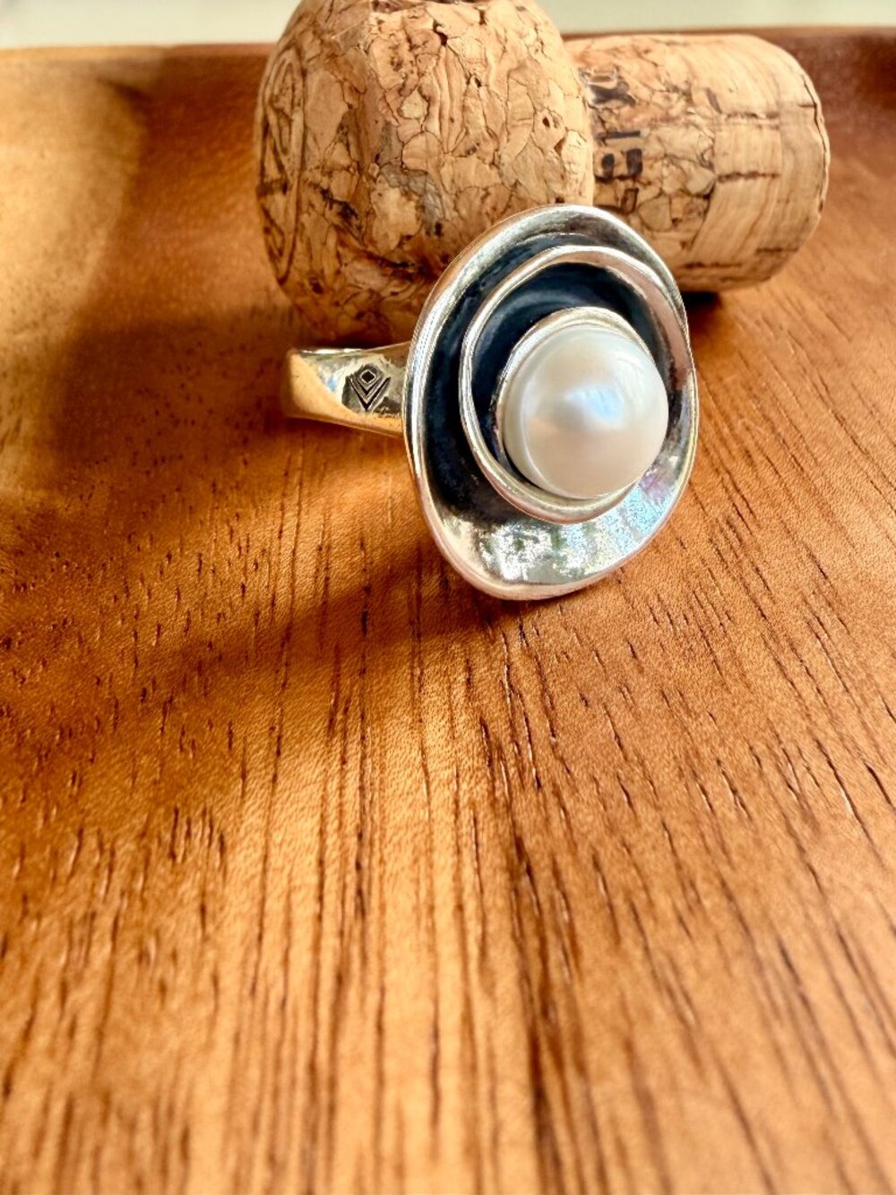 Silpada Retired Lily Pearl SterlingSilver Swirl Statement Ring size 10
